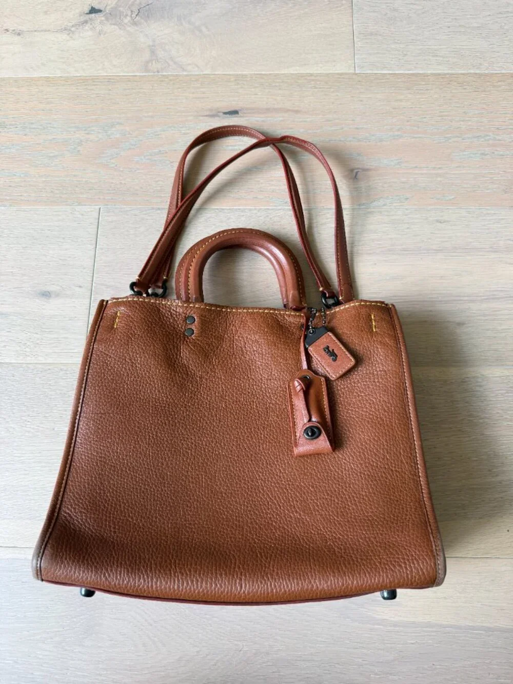 Coach 1941 Rogue 30 Style 38124 Saddle Glovetanned Pebble Leather Gunmetal